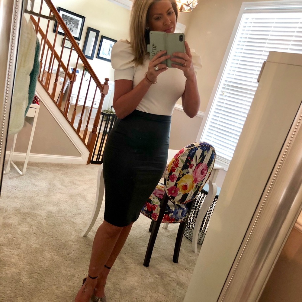 LAST ONE!! Black Faux Leather Midi Skirt - Picture 5 of 8